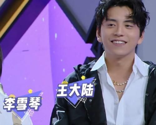 打碼|《快本》為神秘嘉賓打碼,身體一個部位暴露身份,節(jié)目組求生欲絕了