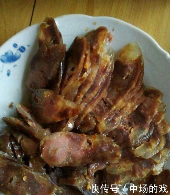 回娘家|回娘家吃了两顿饭每次都这样，搞的我都不想再去了！网友：还得回