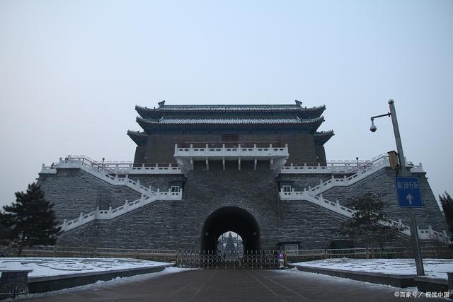 韦成柏$时逢小雪北风忽，旷野空山草萎枯。《小雪》诗词63首