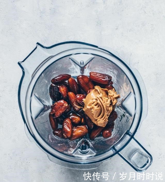 汉堡、蛋糕、披萨……素食主义者的餐桌远比你想象中丰富多彩