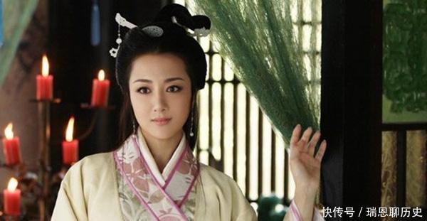 花园|皇帝瞒着皇后逛花园，次日皇后问皇帝一问题，却为何被杀了