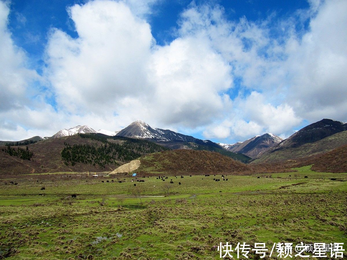 雪宝鼎|五彩池连环，色泽艳丽的水，不能直接饮用