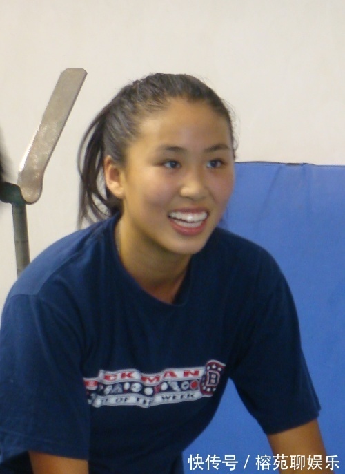 父亲|郎平女儿白浪再次现身,27岁身高超1米9,父亲因她15年未娶