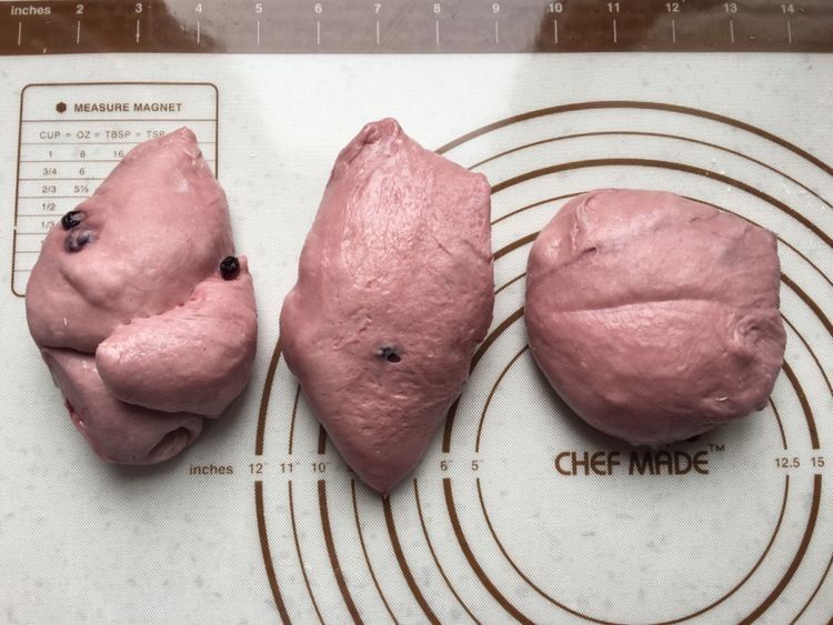 新手容易上手的紫薯蓝莓吐司，1次发酵简单又省事，美味又松软