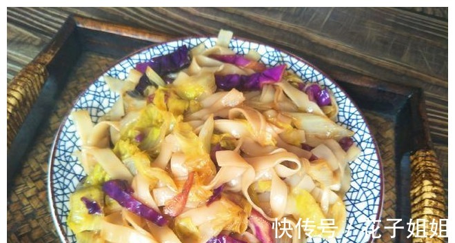 炒面条|家常炒面条的方法，多加1步，面条不坨，爽滑入口，不用买着吃了！