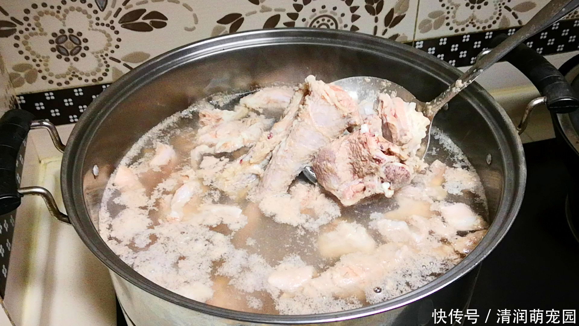 鲜美|炖羊肉汤,不要焯水也不要直接炖,教你正确做法,鲜美不膻也不柴