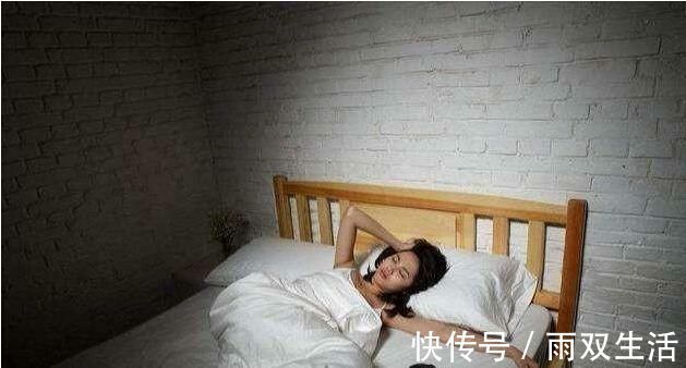 疏肝理气|肝血不足极易失眠!主任指点坚持1招,疏肝理气治失眠!