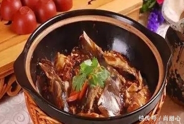  砂锅|美食推荐：砂锅红薯烧鱼头、风味牛杂、松子熏黄鱼制作方法