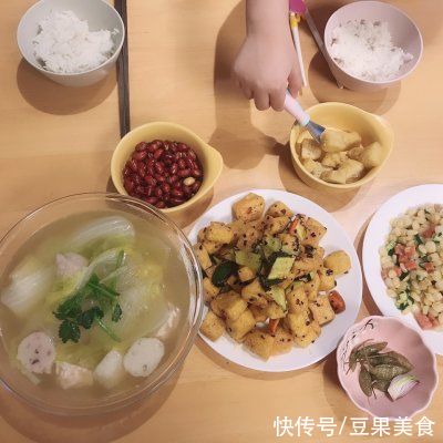  正宗地道的拌豆腐泡做法，速来围观