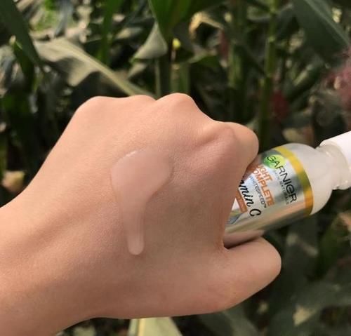 肤色|5款平价好用的美白精华盘点，价格不贵但是效果真的不错