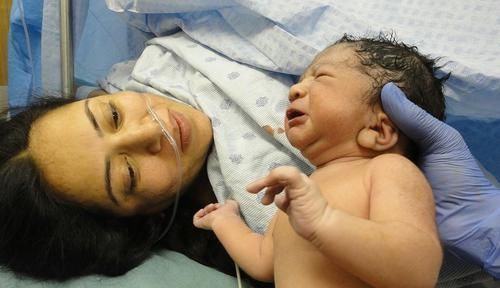 产程|同产房不同命一个15分钟,一个2小时后顺转剖,医生道出了原因