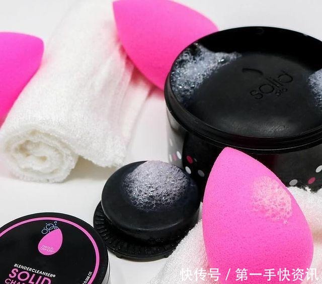 化妆|8个新手实用化妆技巧详解!遮瑕零色差&不卡纹,画出无瑕底妆