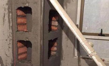 壁龛|头一次见卫生间这样包立管,太聪明了!省钱又实用