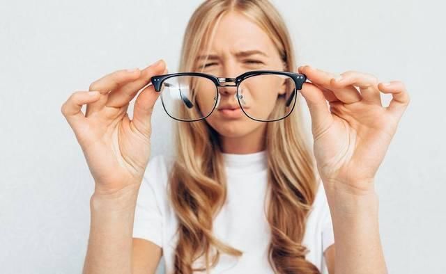 胆固醇|每天吃一个鸡蛋的人，身体有何变化这7个好处，很多人未必都知