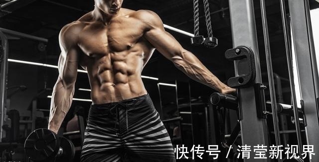 饮水|容易被忽视的，最简单的增肌减脂技巧多喝水