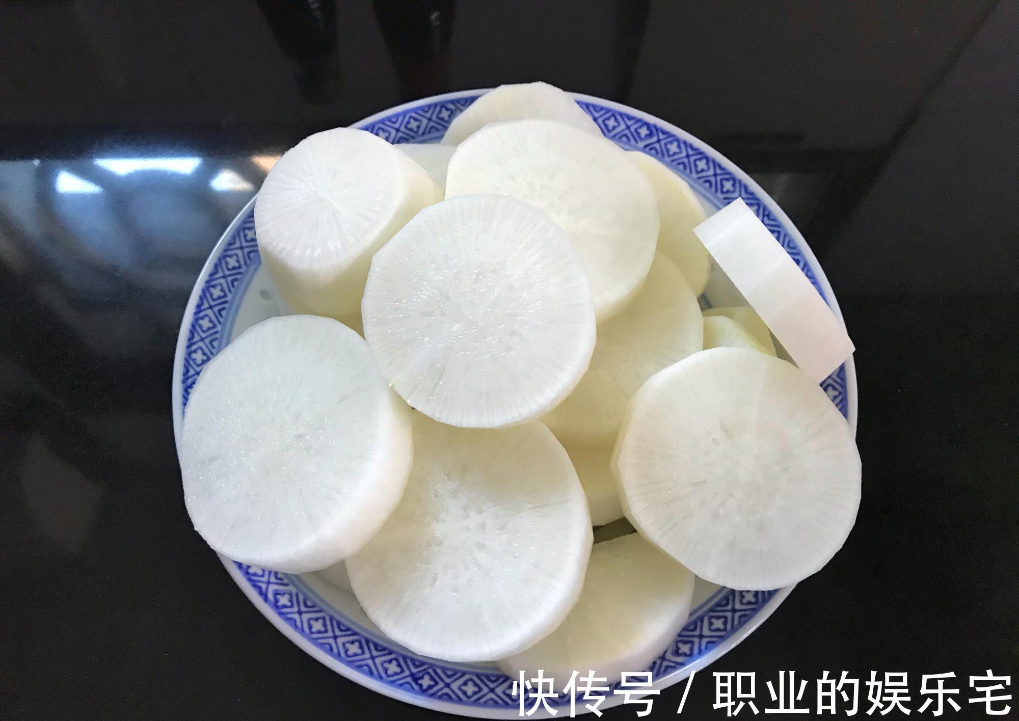 寒露过后,此种根菜要多吃,教你特色做法,鲜香入味,比肉好吃