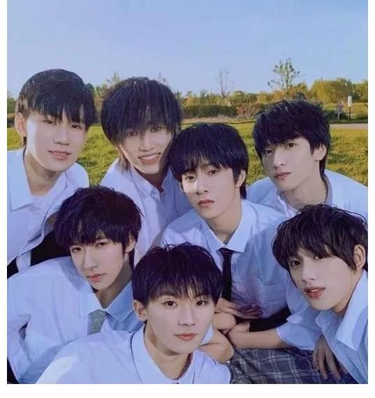 少年团|八卦:张艺兴发展?金星敢说?华晨宇减少宣传?朱一龙电影杀青?