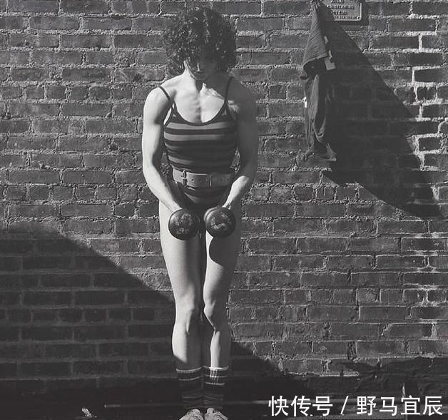 健美|佳健美为什么作废？早期强健不失优美，后期施瓦辛格只能夸强健