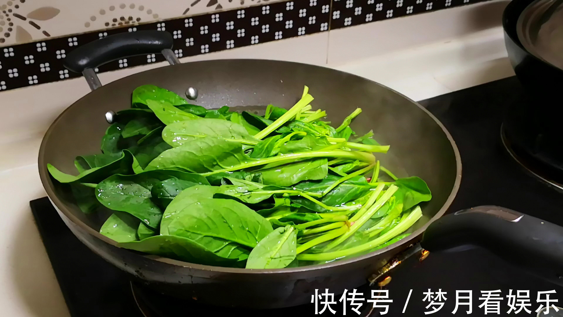 晓峰|此4种食材必须要焯水，切记不要直接下锅，为家人考虑，别偷懒