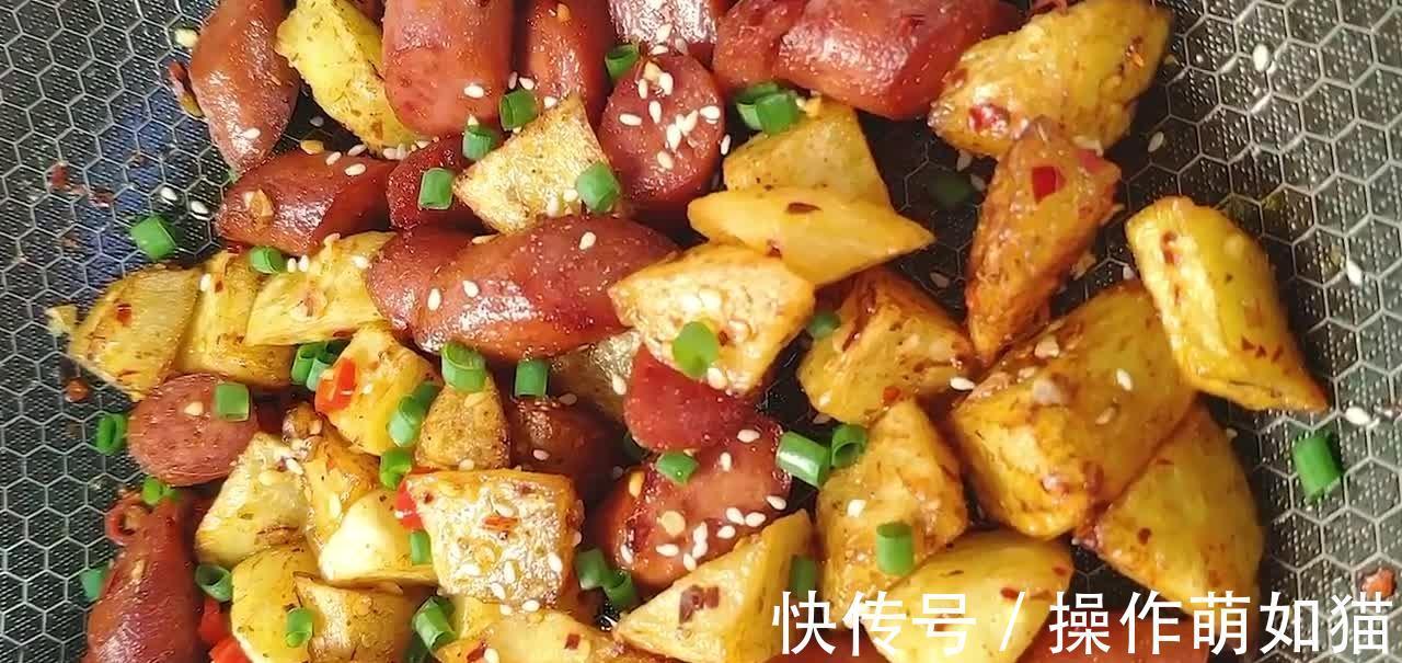 最火街边小吃，香辣味美香气扑鼻，做法简单在家就能轻松搞定