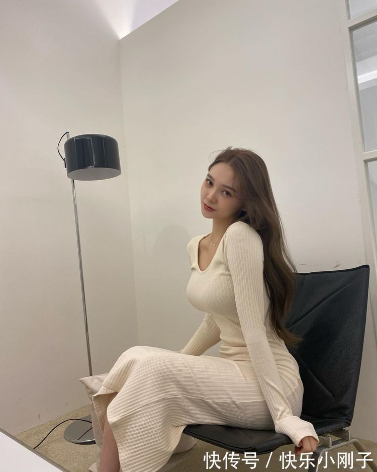 极简风 高级耐看的极简风,有品味又显身材,才是时尚的穿搭风格