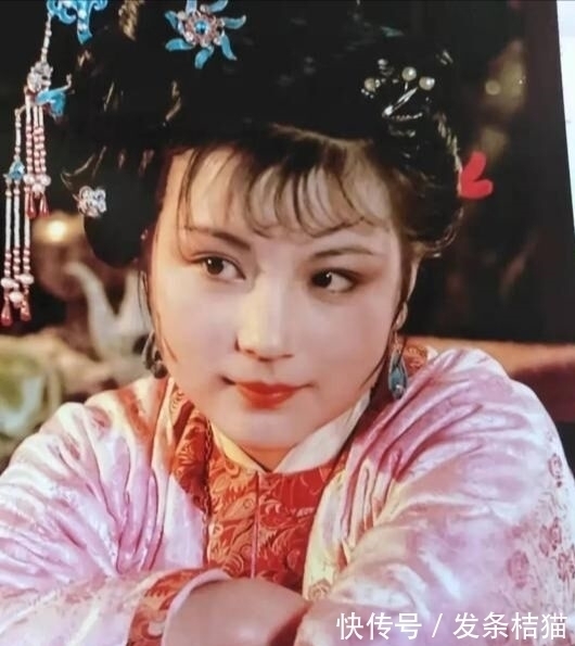 袭人!史湘云为何频频挑刺,总是暗中讥讽诽谤林黛玉?袭人一语道出真相