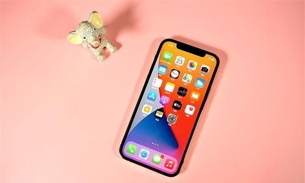 Airpods2|iPhone12 mini变相降价800，一台Airpods2没了