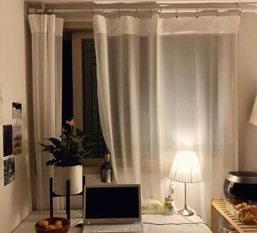 小窝|韩国人的温馨小窝,简洁利落的家居布置,房间不大却越住越大