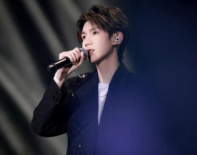 主持人|王源直面主持人问题，被吐槽太狠，他说更愿意用“野”来形容自己