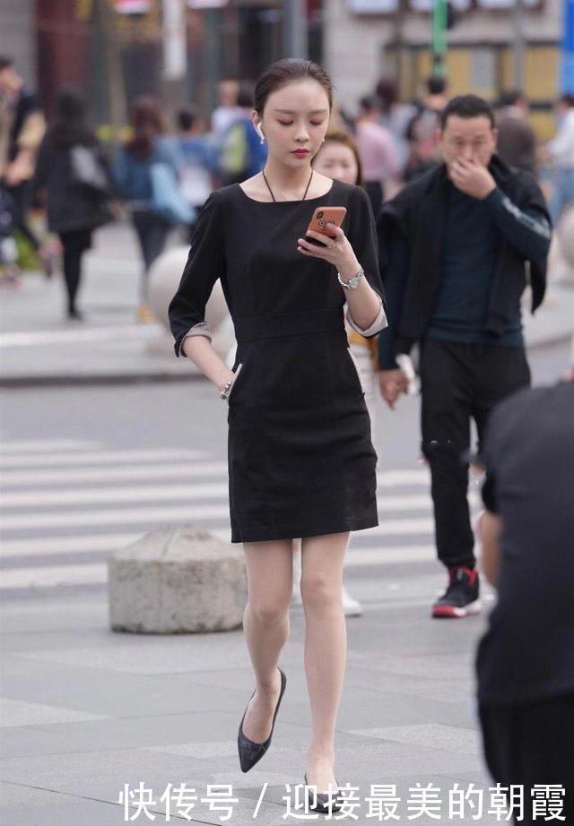 娇羞可爱的小姐姐,时尚穿搭休闲款职业装,显瘦显高更显气质优雅