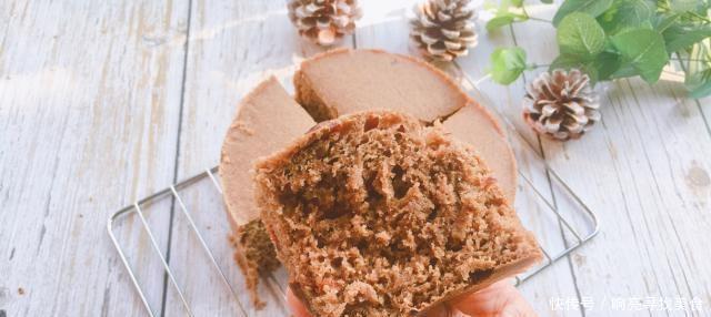 简单易行|懒人版红糖红枣蒸全麦糕,无需揉捏,简单易行,味道香甜