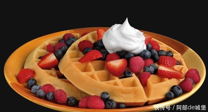 衰老|女人要想包住青春模样,这几种食物尽量别贪吃