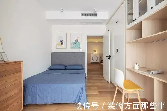 二居室|85m2 原木风二居室,玄关柜分割洗衣房和玄关
