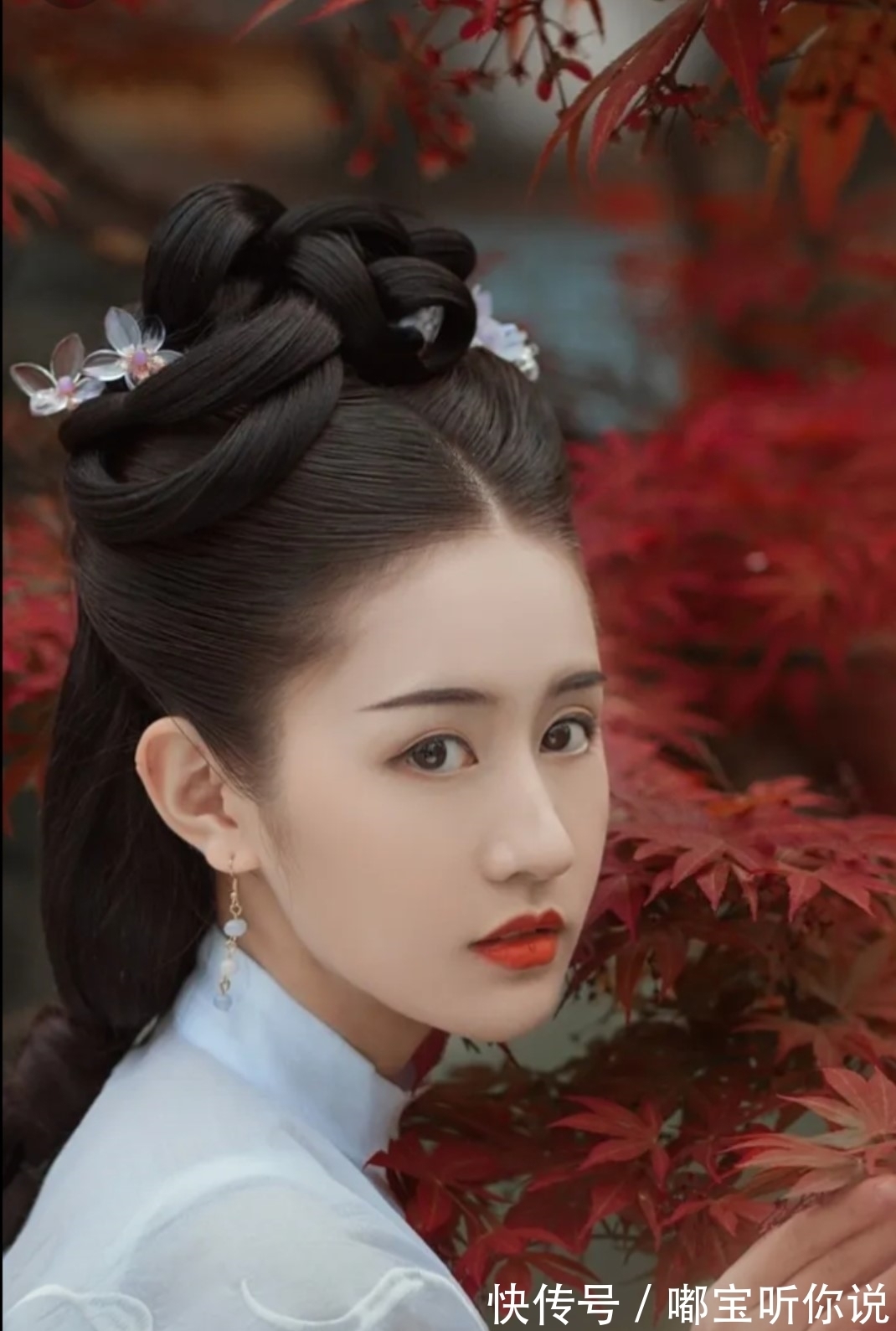 国宏!七律·无题(竹榭)