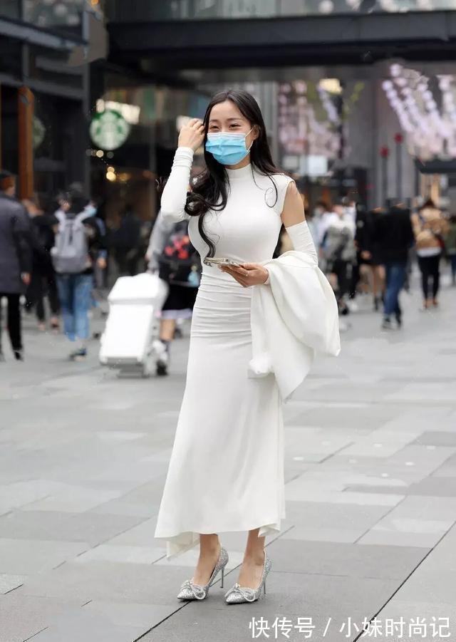 微胖|一袭白色长裙,配一双尖头高跟鞋,这样穿才更有女人味!