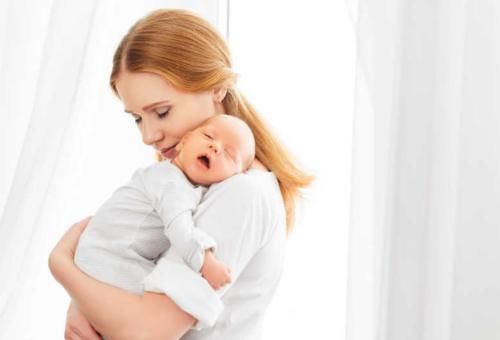 父母|孩子跟父母是否亲近,与“亲子依赖期”有关,家长注意把握住机会