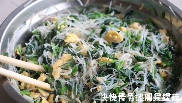 包子别再发面了，教你新吃法，皮薄馅儿大，比发面的好吃10倍！