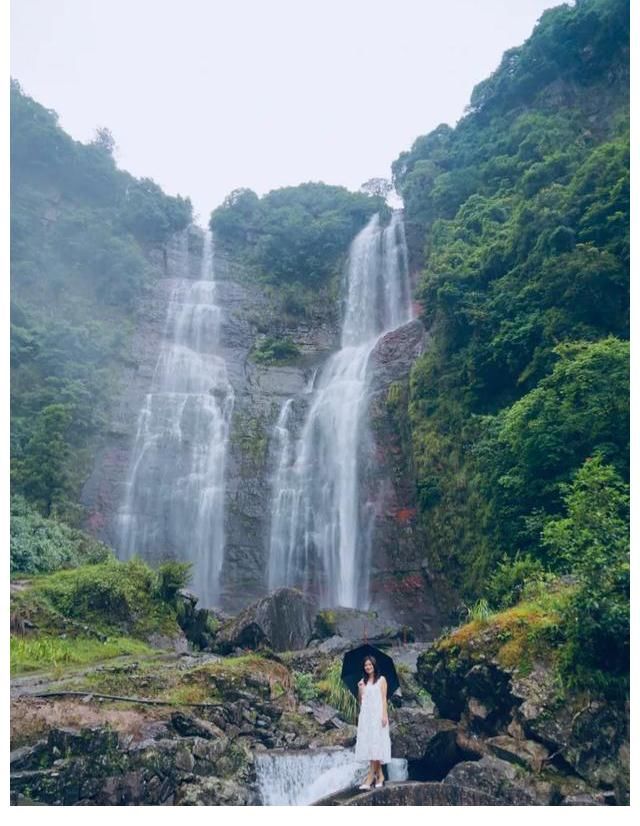 红岩瀑布|少见的红岩瀑布，承包了浙南的清凉，夏天打卡好去处！