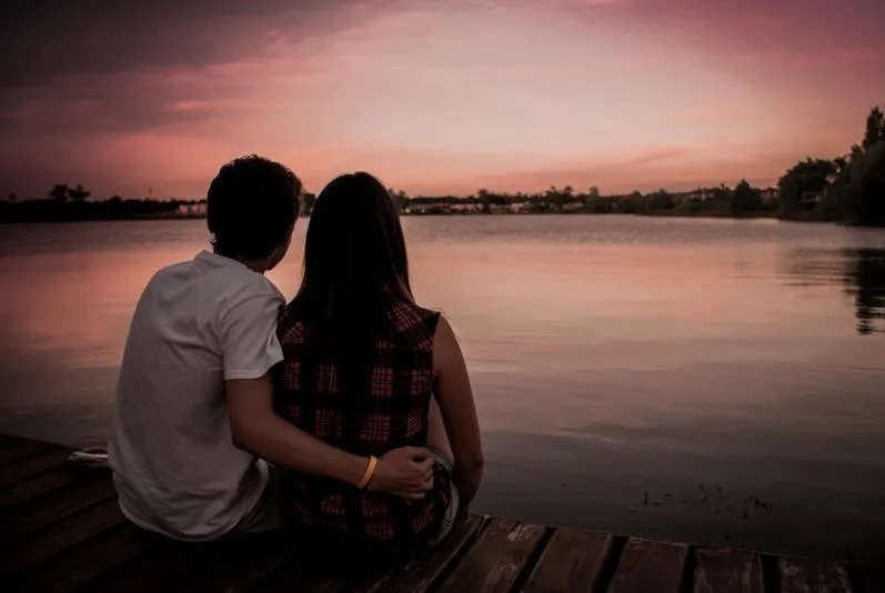 年度经典微小说:《离 婚》