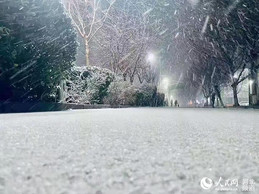 邯郸：2021年的第一场雪