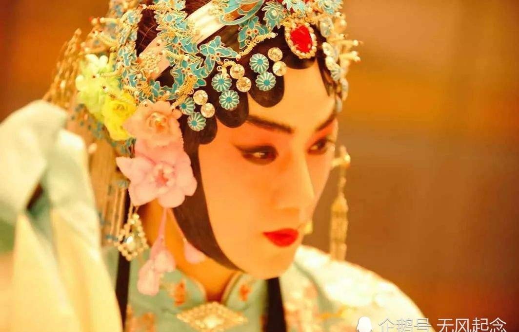 梅兰芳和林徽因是什么关系?为何只要林徽因上台,他就不坐下?