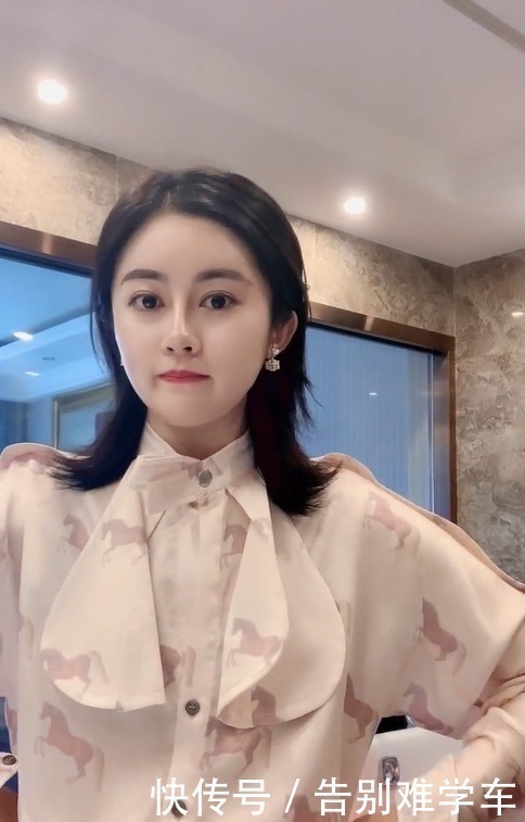 卫生间|美女卫生间拍照，是怕别人不知道你家卫生间好看吗