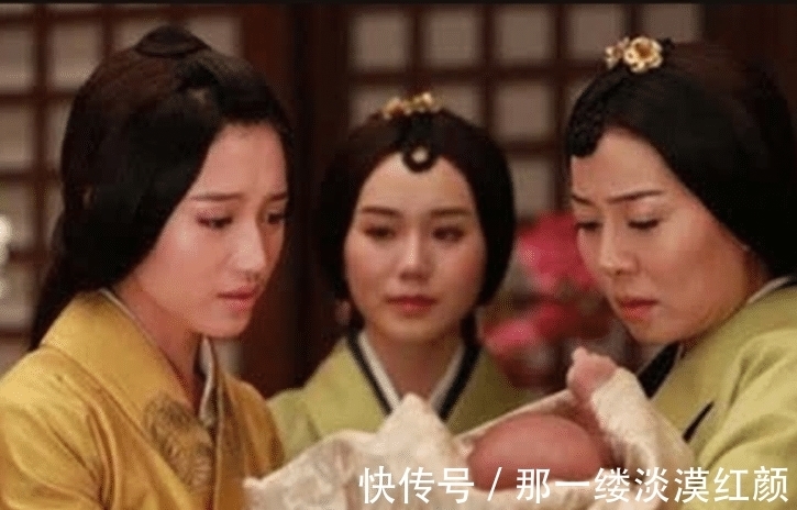 朱佑樘！皇帝感叹膝下无子，一旁太监突然跪下：皇子就在冷宫，快6岁了