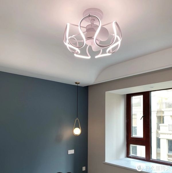 面漆|墙面选择用乳胶漆，要注意这几个问题，才能做到光滑细腻不开裂