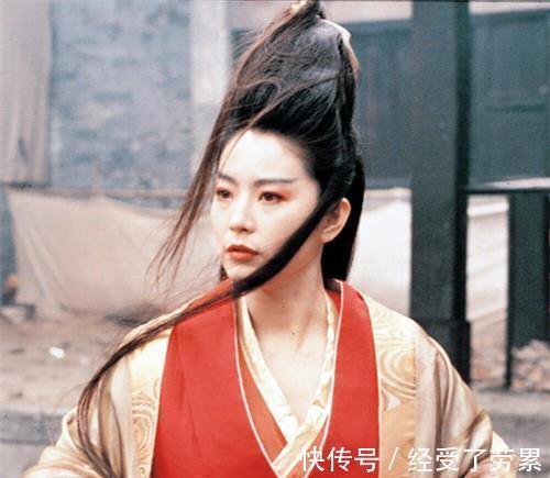 金庸笔下@金庸笔下有三个霸气名字,连古龙都无法超越,三人都成了江湖传奇