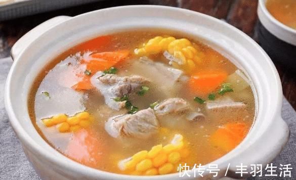 浸泡|炖排骨汤，不要只会焯水，做好3点，排骨香软好吃，汤汁鲜美