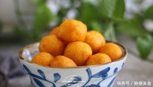 用红薯做可口小零食,香甜软糯,孩子一口一个,眨眼就光盘