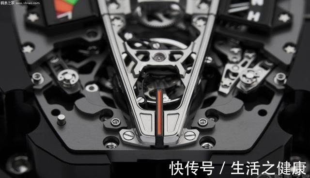 机芯 自产机芯,里查德米尔谱写的四部曲!