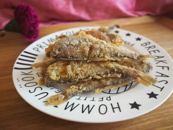 难怪煎鱼时总破皮,记住这一步,包你做出来金黄酥脆,完完整整