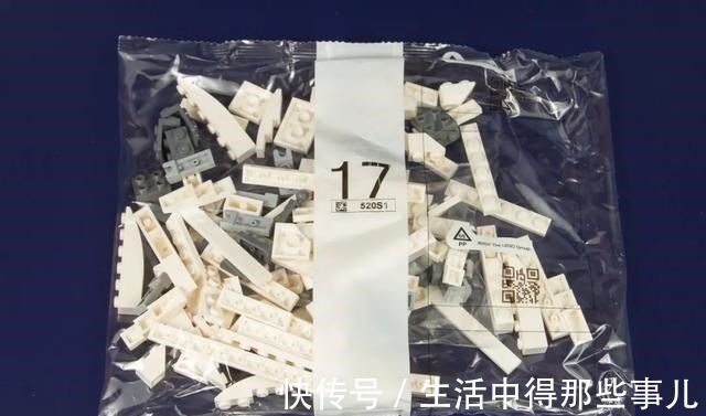 羽毛|乐高哈利波特76391霍格沃茨经典藏品开箱评测！